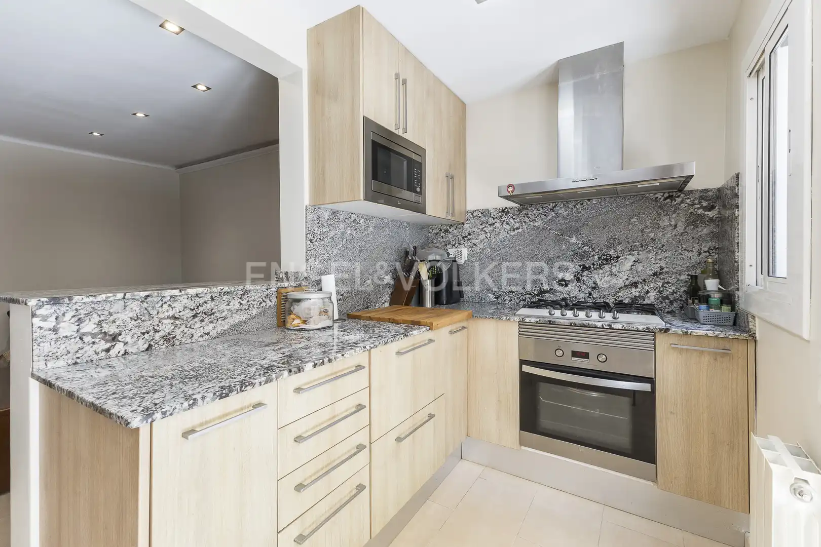 Kitchen of Houses for sale in Barcelona  with Air Conditioner, Heating and Terrace