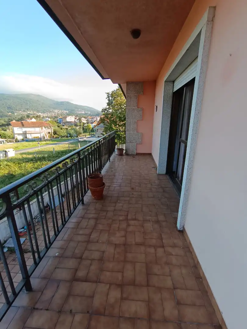 Xalet amb terrassa en venda a San Xoán de Poio, imagen 3