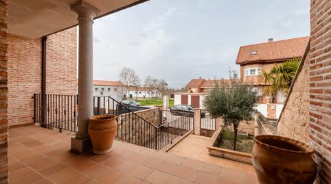 Photo 3 of Houses for sale in Calle de Felipe Fuertes, El Pijorro, Navalcarnero