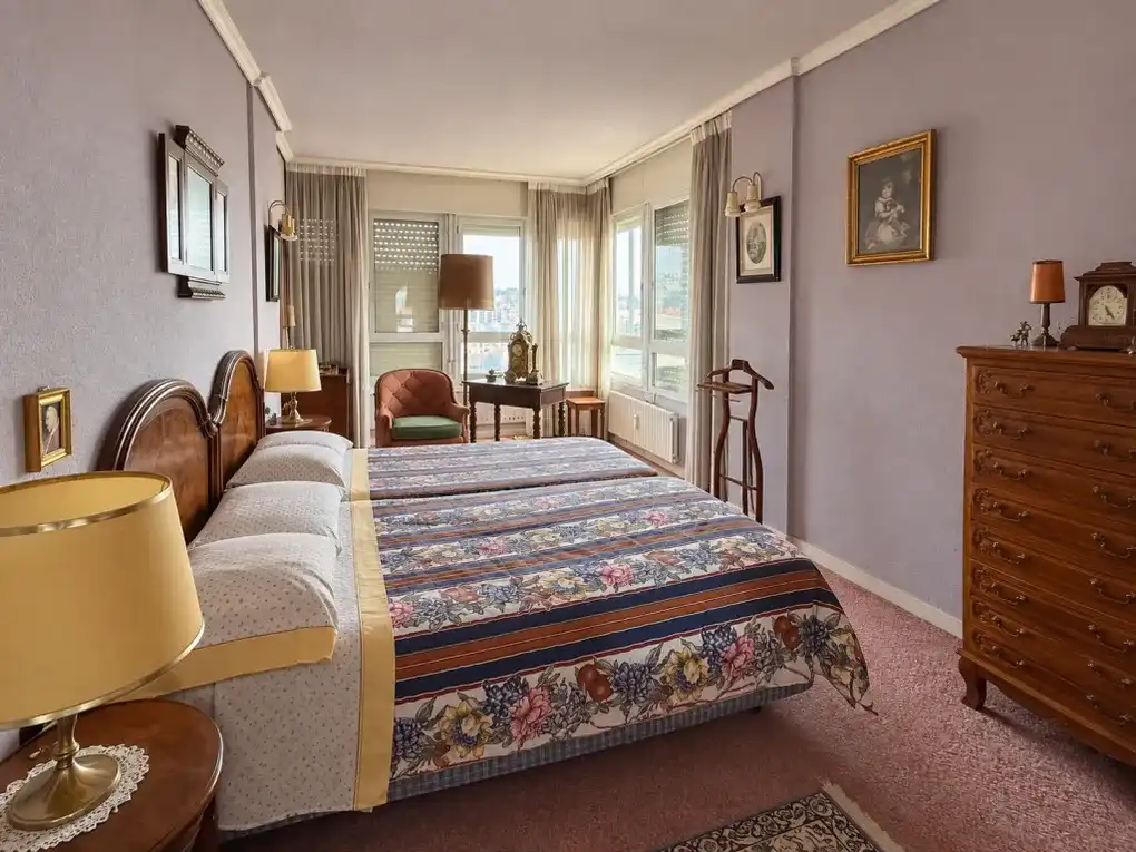 Flat with lift for sale in Avenida de los Castros, imagen 32