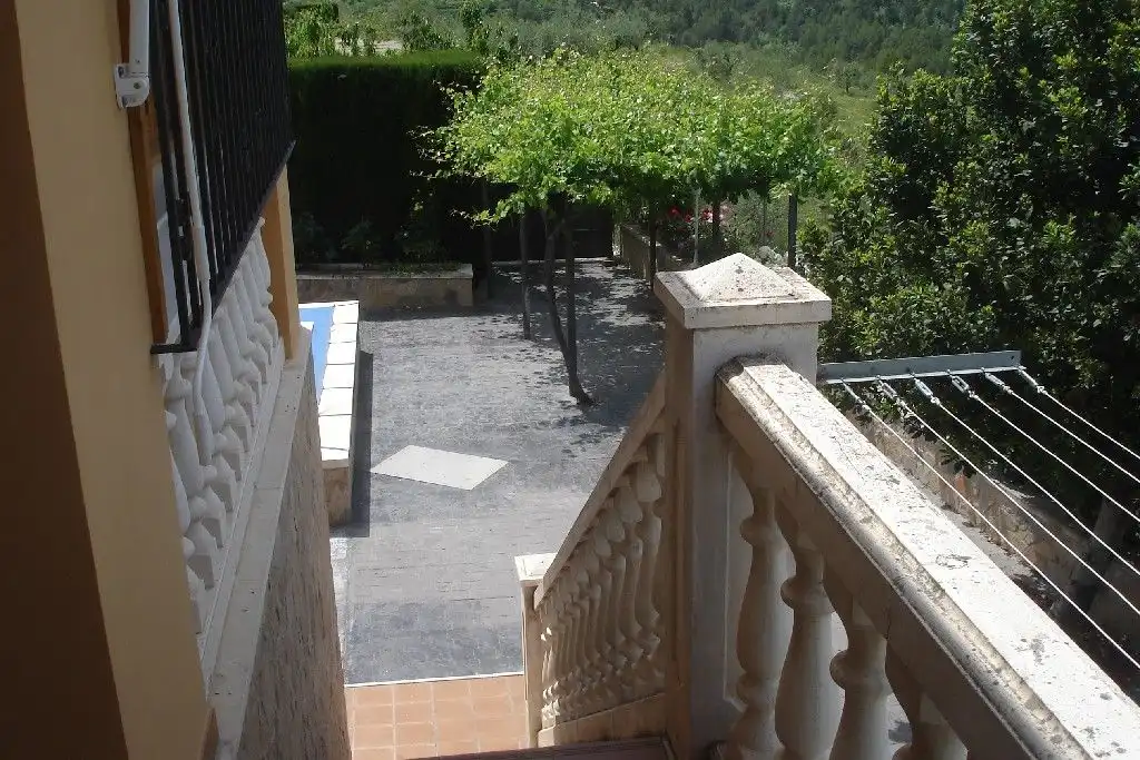 Chalet con piscina en venta en Benillup, imagen 40