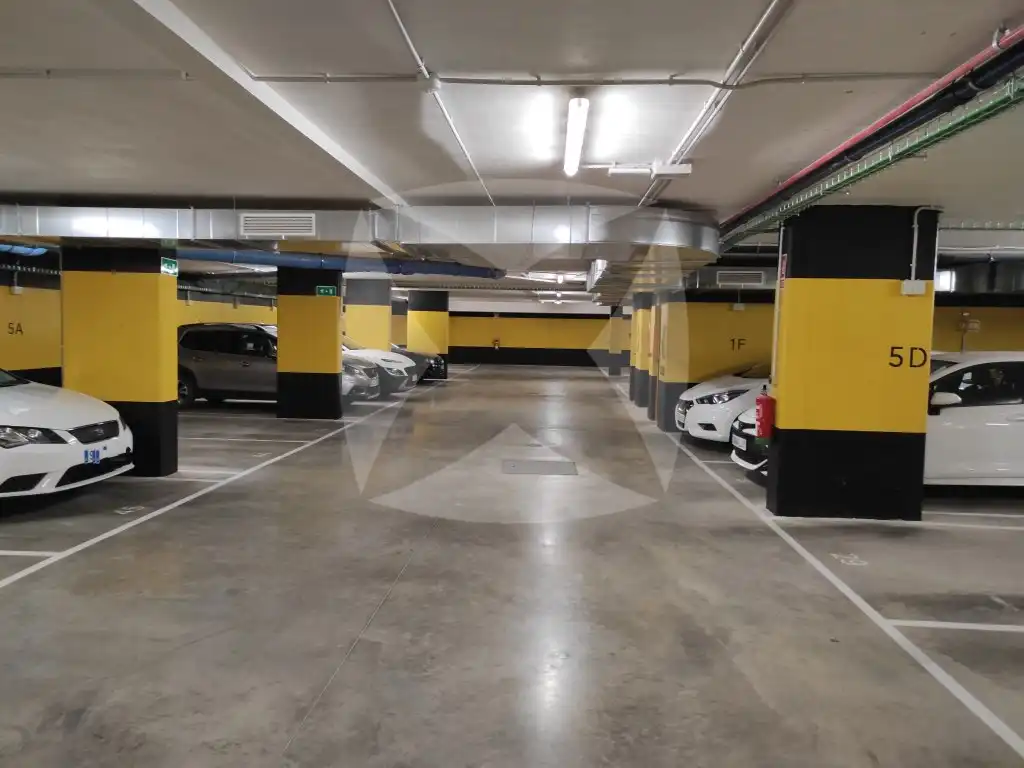 Wohnung zur Miete in Calle Matilde Tagle, Avenida Elvas
