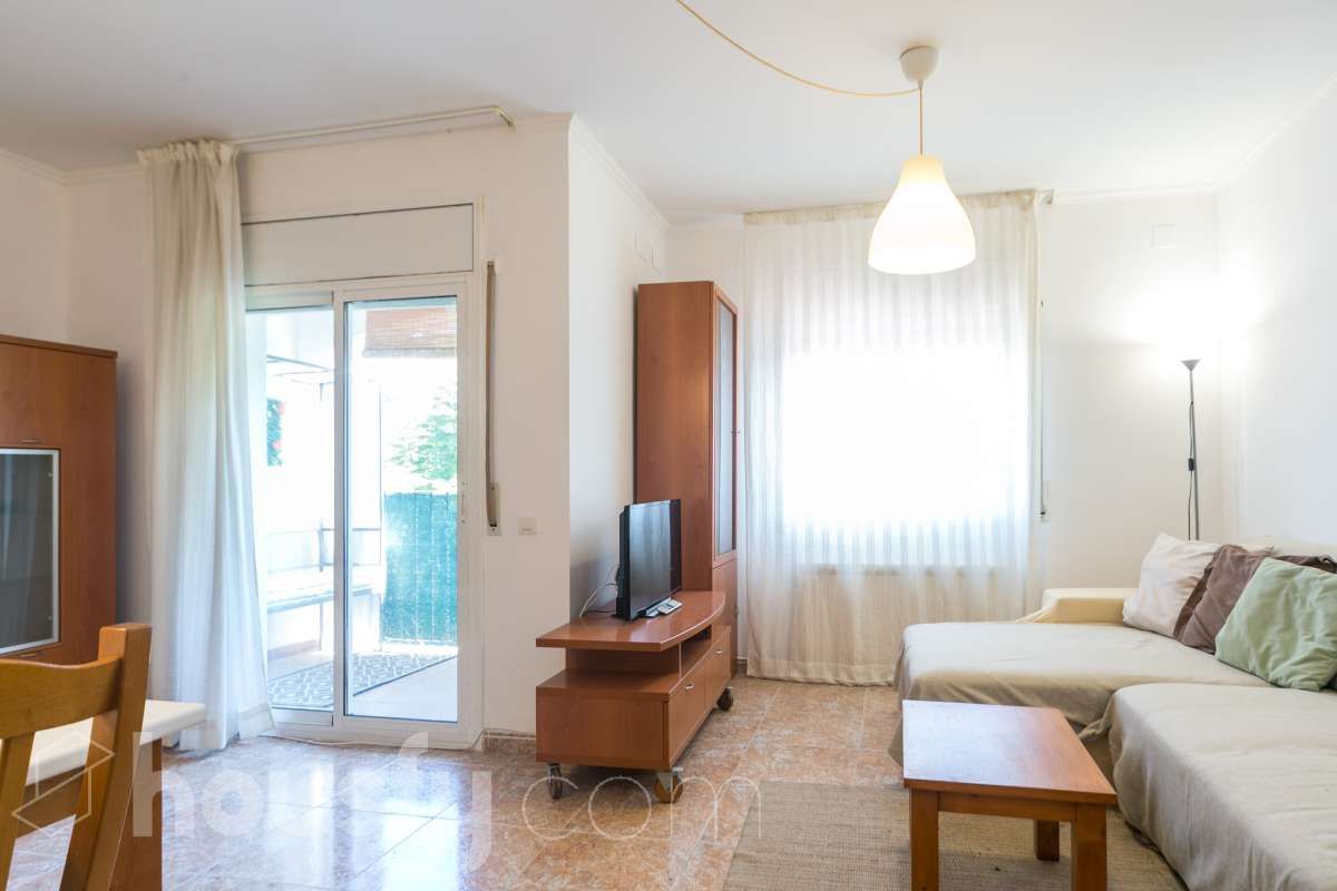 Dormitori de Casa adosada en venda en Roda de Berà amb Calefacció, Terrassa i Traster