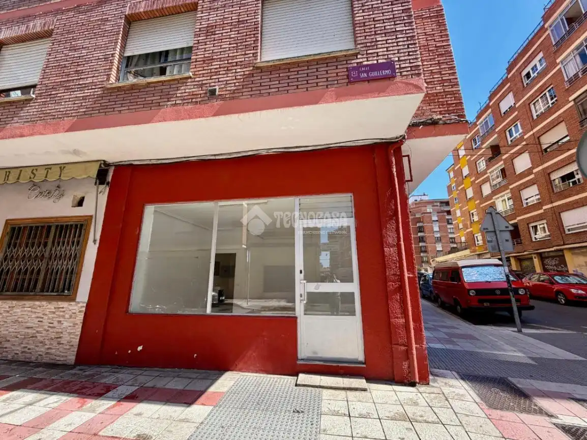 Business premises to rent in C. Batalla de Clavijo