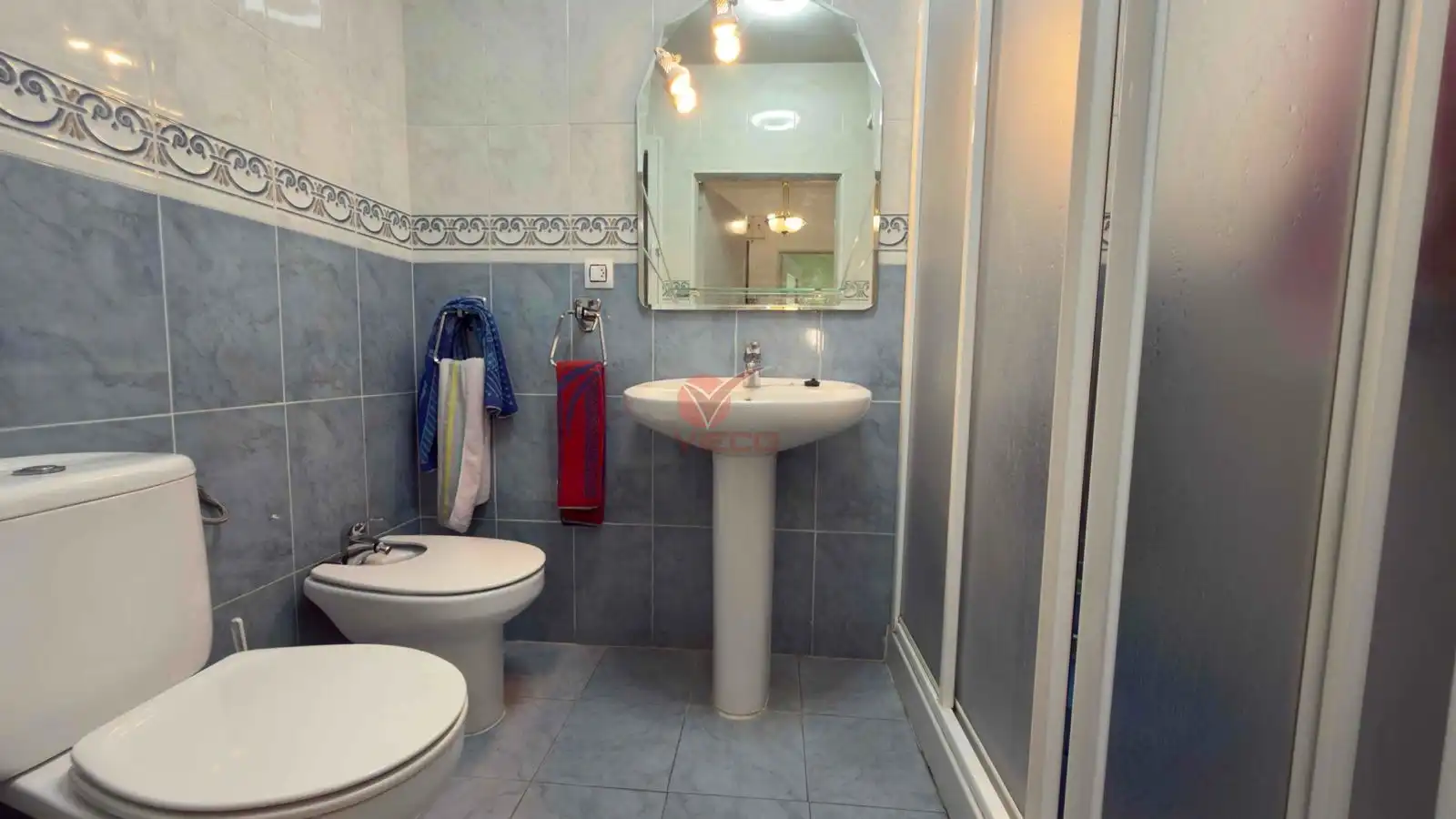 Bany de Pis en venda en Cuenca amb Calefacció, Terrassa i Traster