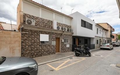 Vista exterior de Casa o xalet en venda en  Granada Capital amb Aire condicionat, Calefacció i Traster