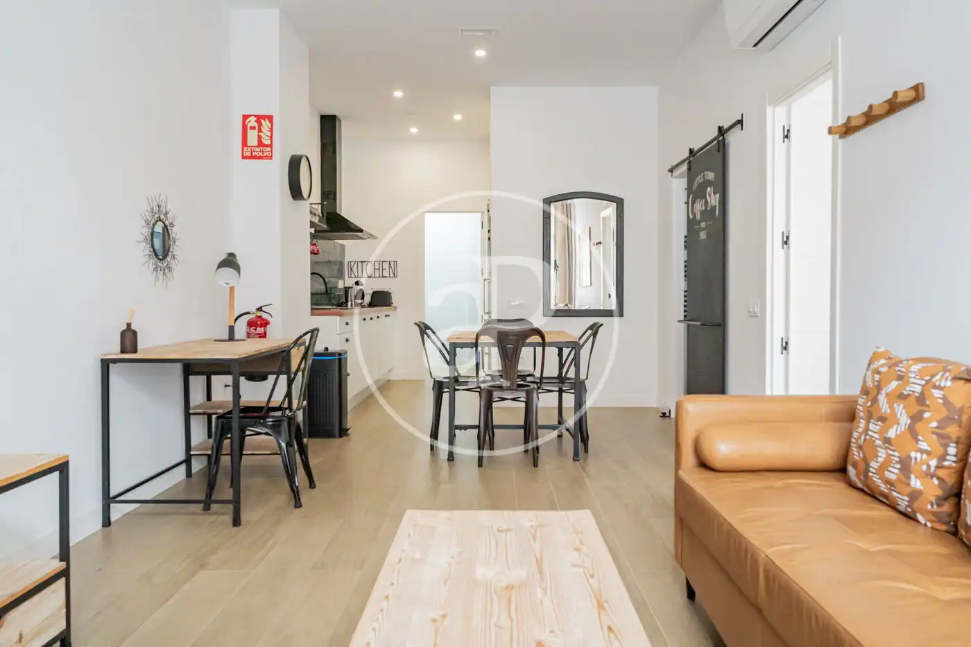 Exterior view of Flat for rent in Madrid  with Air Conditioner, Heating and Furnished