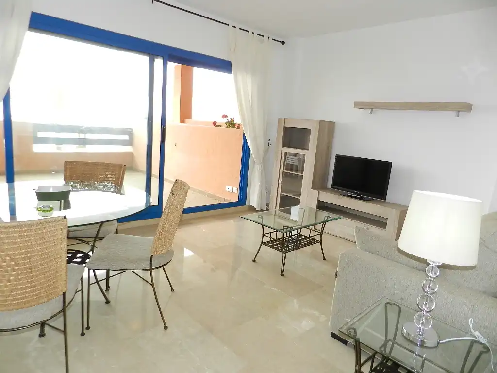 Sala d'estar de Apartament en venda en Manilva amb Aire condicionat, Calefacció i Terrassa