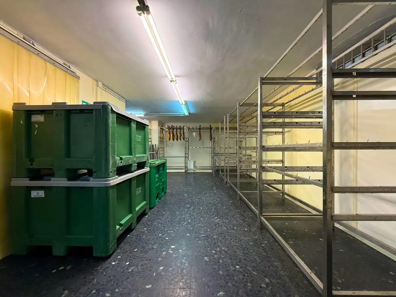 Local comercial en venta en Carrer de Joaquim Ruyra, imagen 16