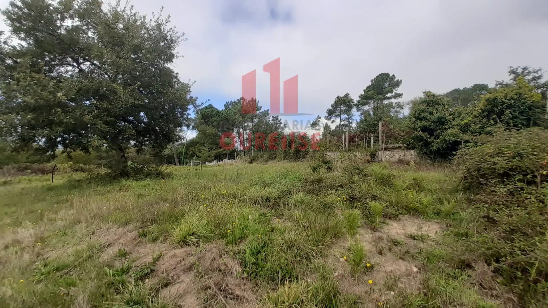 Casa con jardín en venta en Amoeiro, imagen 7