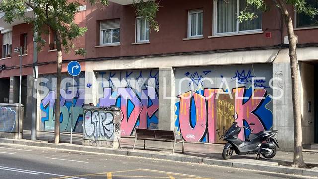 Local comercial en Alquiler en DE LA RIERA BLANCA en Sants-Badal