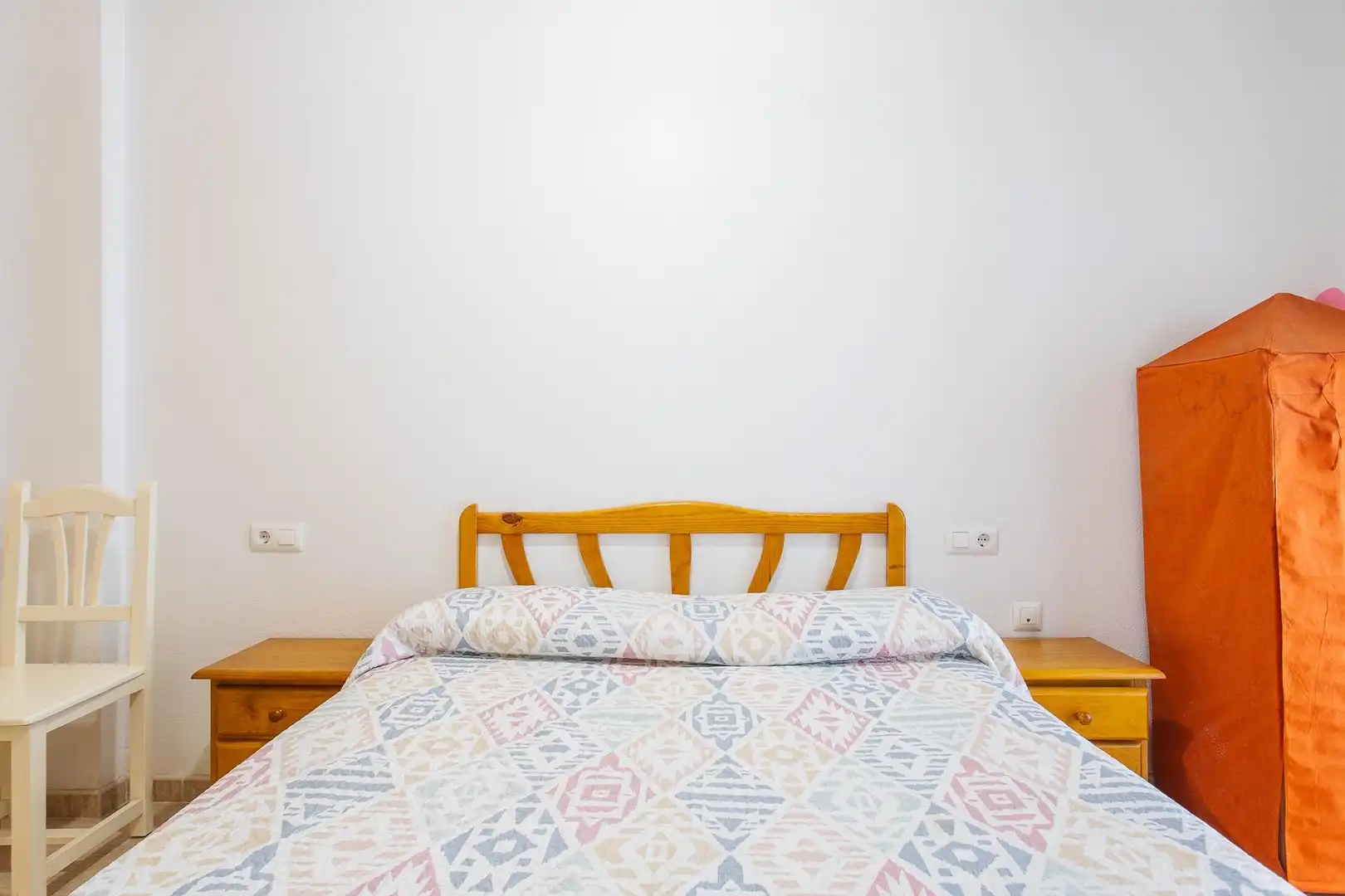 Dormitori de Apartament en venda en Torrevieja amb Aire condicionat, Terrassa i Piscina comunitària