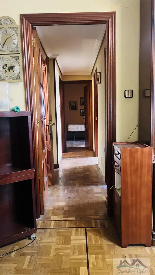 Flat for sale in Reina Mercedes , Pueblo