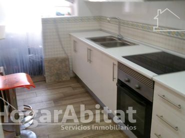 Appartement avec balcon à vendre à Calle ALMACERA