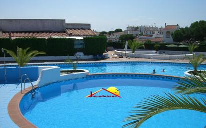 Piscina de Casa adosada en venda en Almonte amb Terrassa