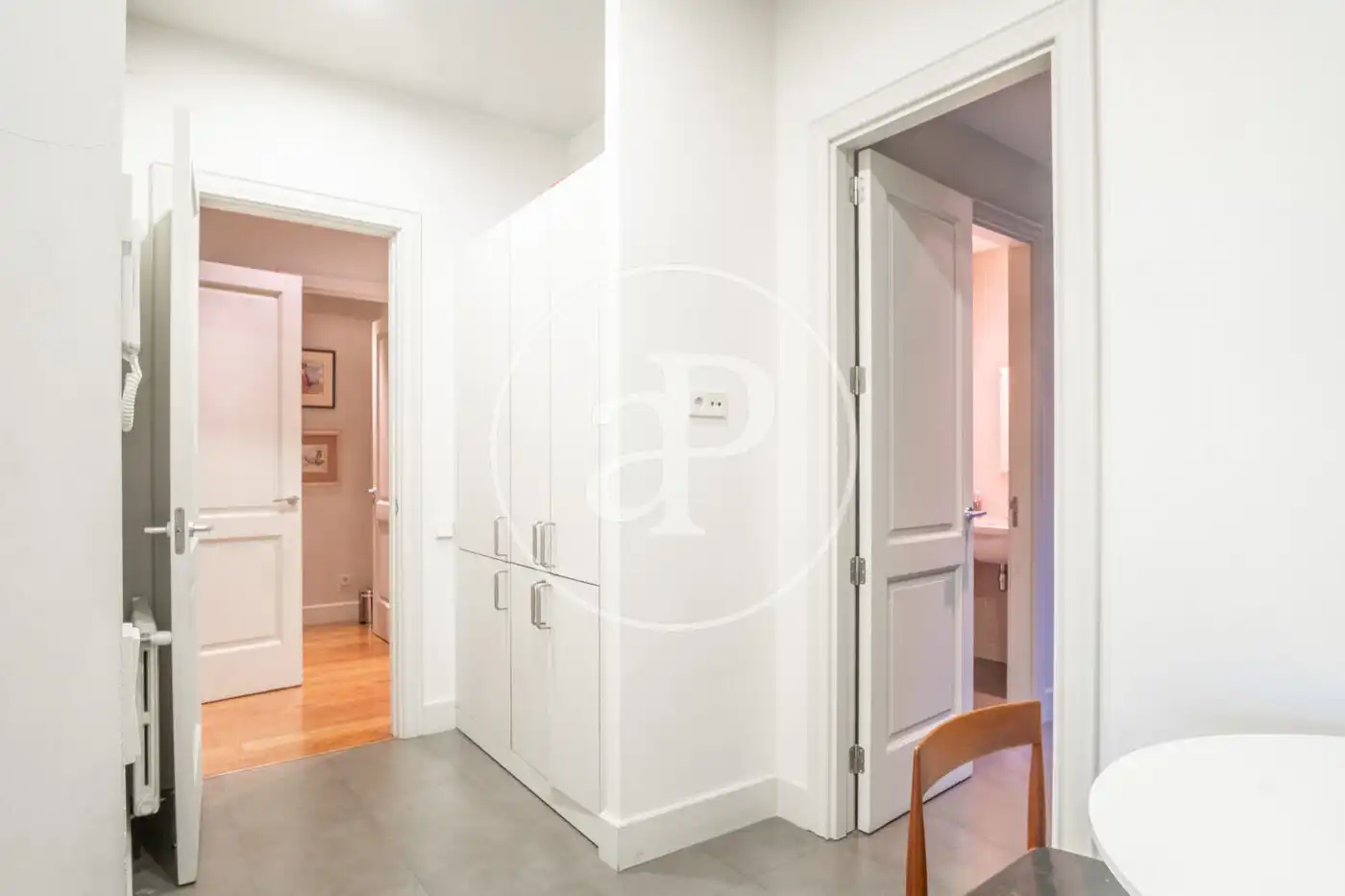 Wohnung zur Miete in Barcelona mit Klimaanlage, Heizung und Möbliert