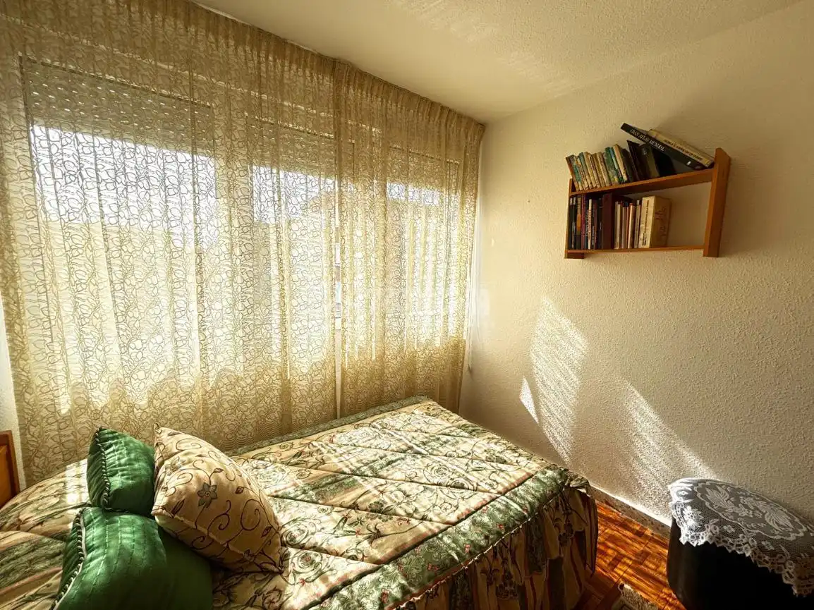 Habitación de Piso en venta en Camargo con Balcón