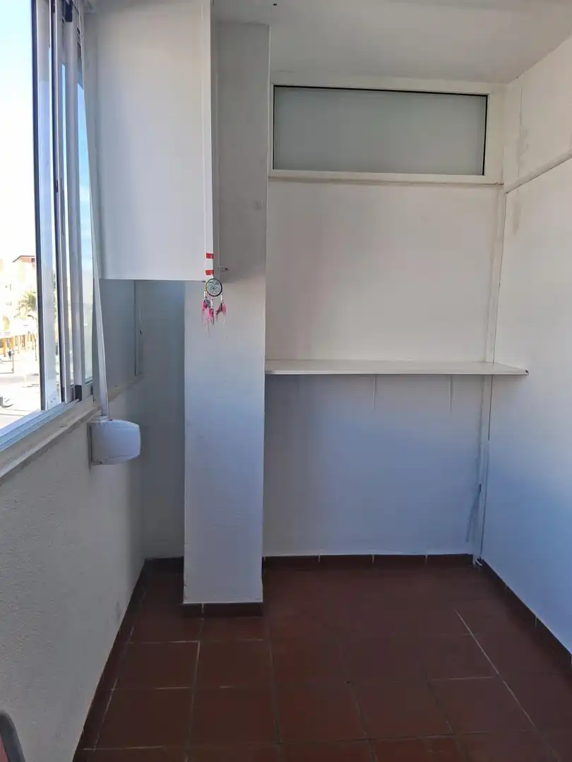 Bany de Apartament en venda en Roquetas de Mar amb Aire condicionat, Terrassa i Moblat
