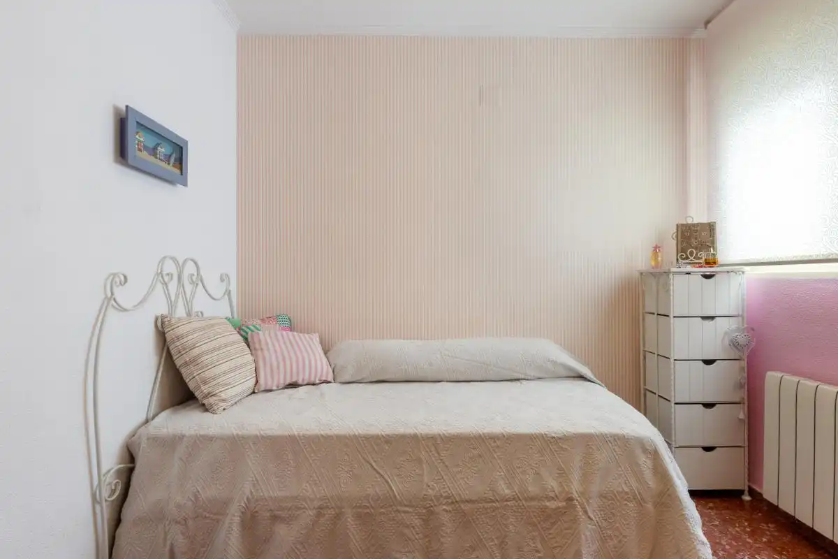 Habitación de Piso en venta en Valencia con Aire acondicionado y Calefacción