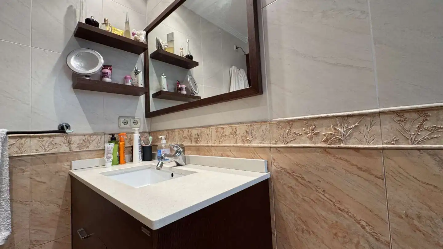 Bathroom of Flat for sale in Zarautz  with Heating, Storage room and Balcony