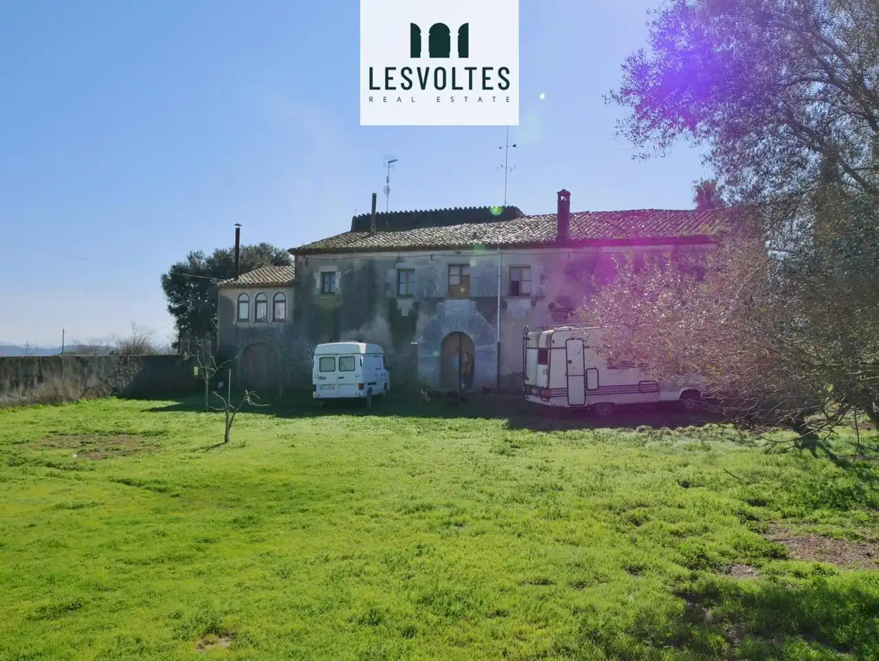 Vista exterior de Finca rústica en venda en Rupià amb Jardí privat i Terrassa