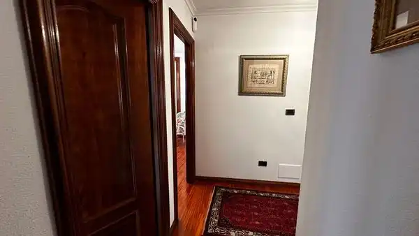 Maisonette zum Verkauf in Vigo  mit Heizung, Parkett und Terrasse