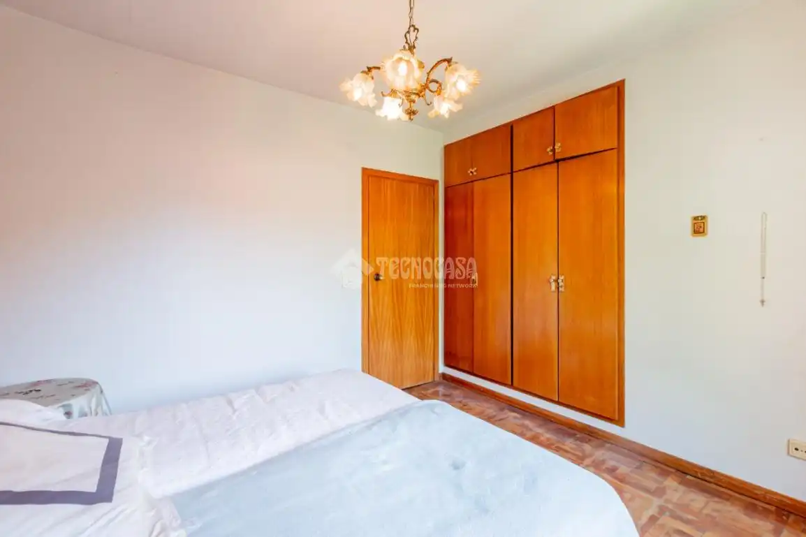 Habitación de Piso en venta en Madrid con Calefacción, Parquet y Terraza