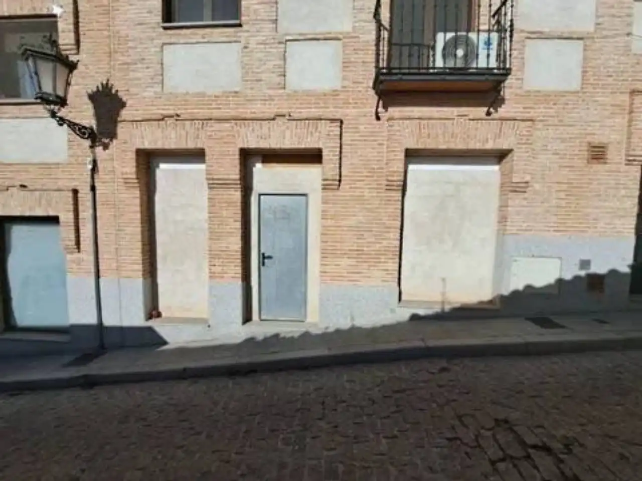 Vista exterior de Local de alquiler en Navalcarnero
