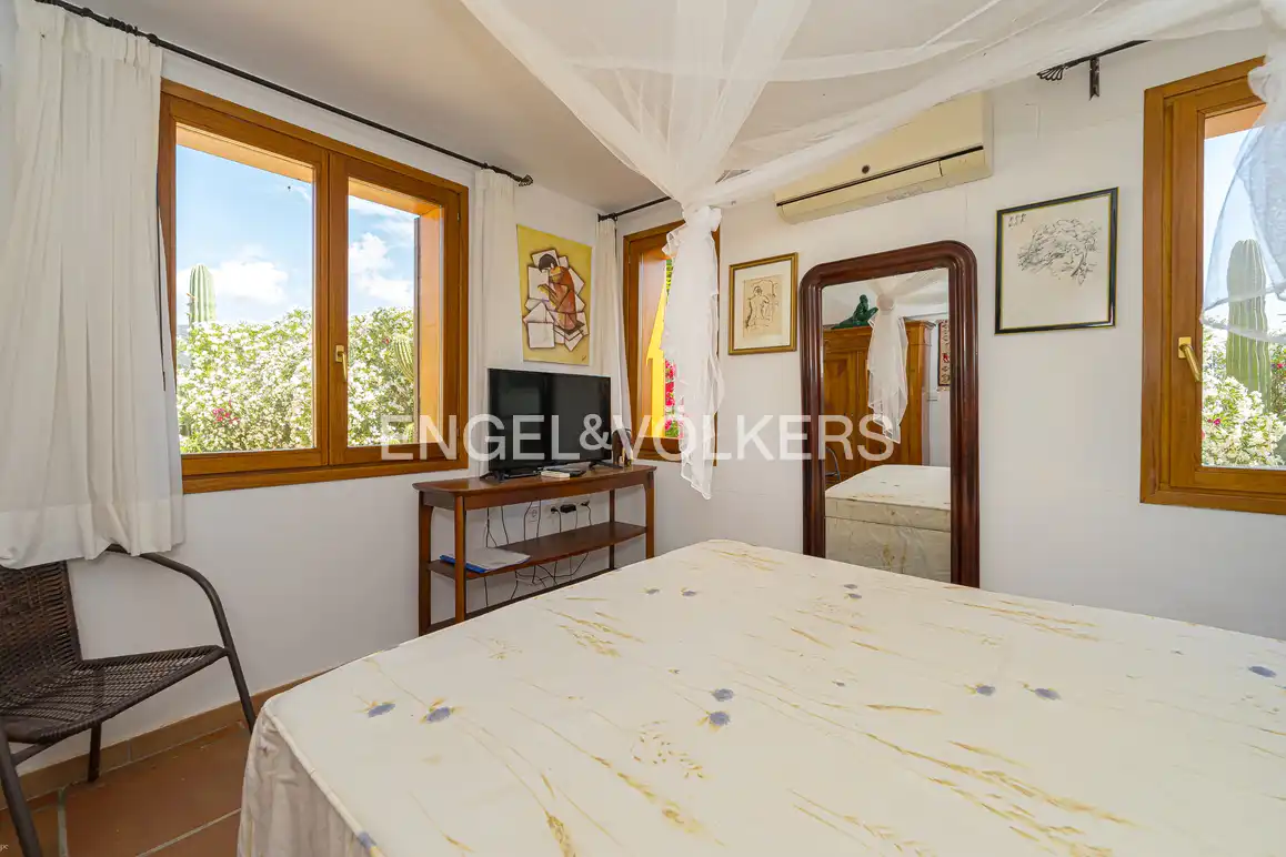 Habitación de Casa o chalet en venta en Relleu con Aire acondicionado, Jardín privado y Terraza