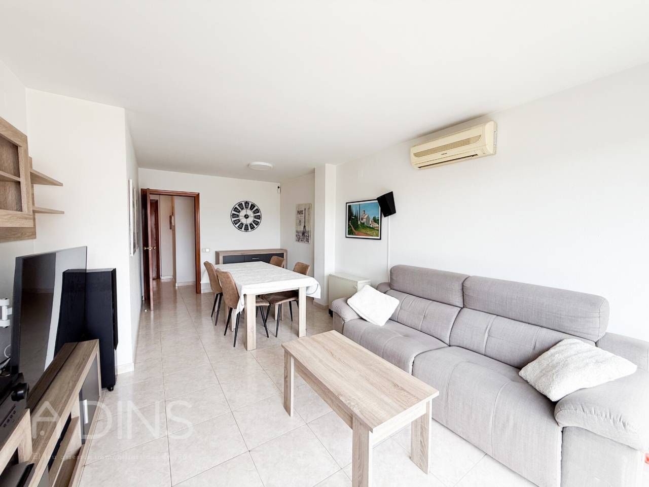 Sala de estar de Piso en venta en Caldes de Montbui con Aire acondicionado y Terraza