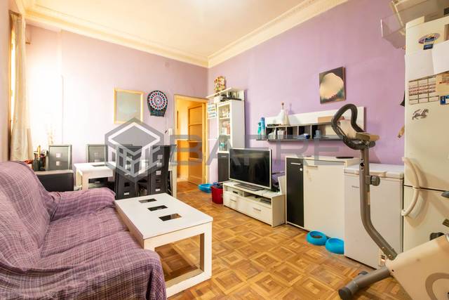 Piso en Venta en Calle Esquilache en Vallehermoso