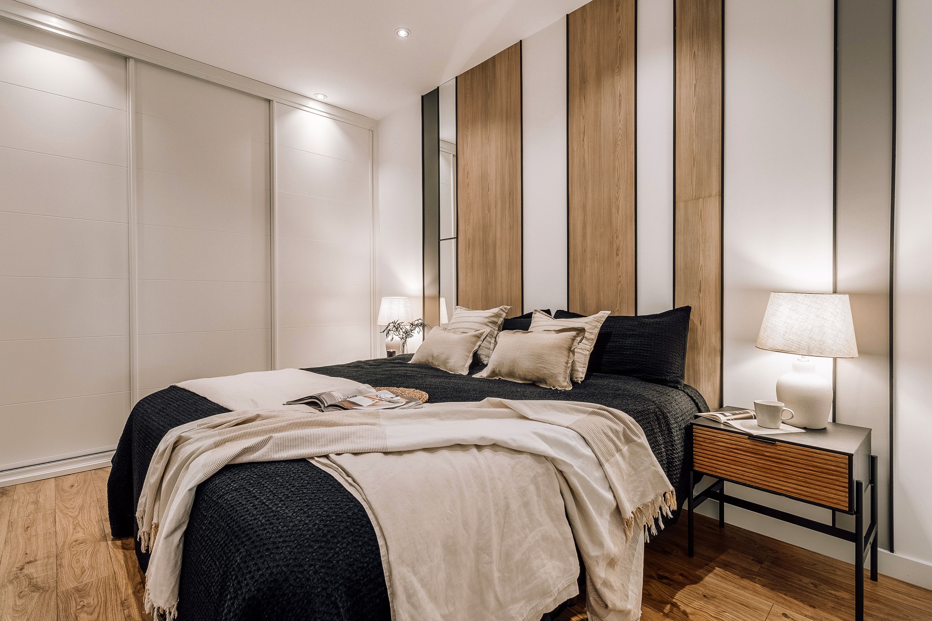 Dormitori de Apartament de lloguer en  Madrid Capital amb Aire condicionat, Calefacció i Moblat