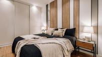 Dormitori de Apartament de lloguer en  Madrid Capital amb Aire condicionat, Calefacció i Moblat