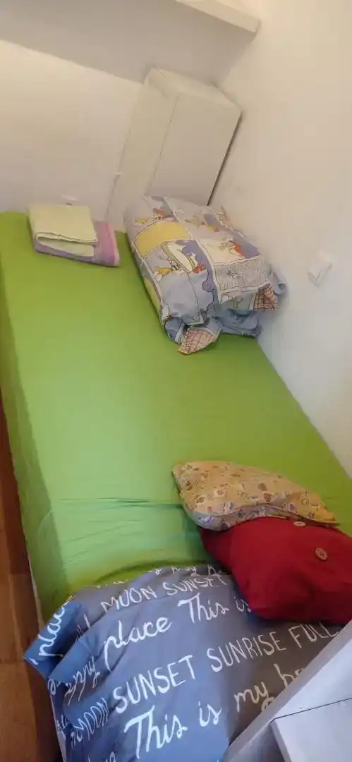 Habitación de Piso para compartir en Madrid con Parquet, Amueblado y Horno