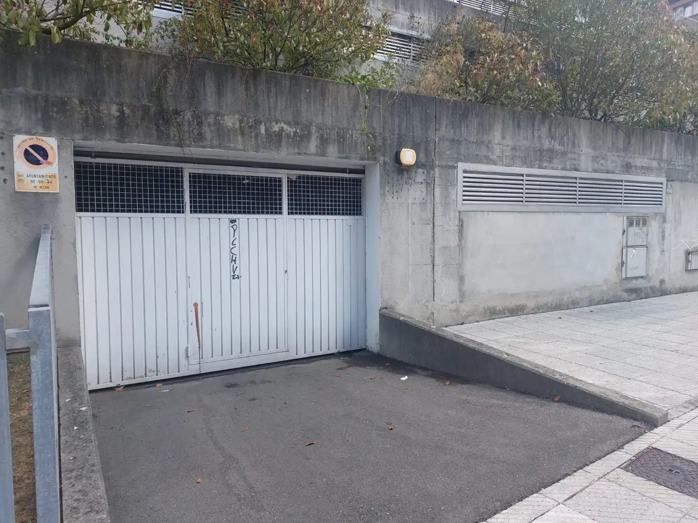 Aparcament de Garatge de lloguer en Oviedo 