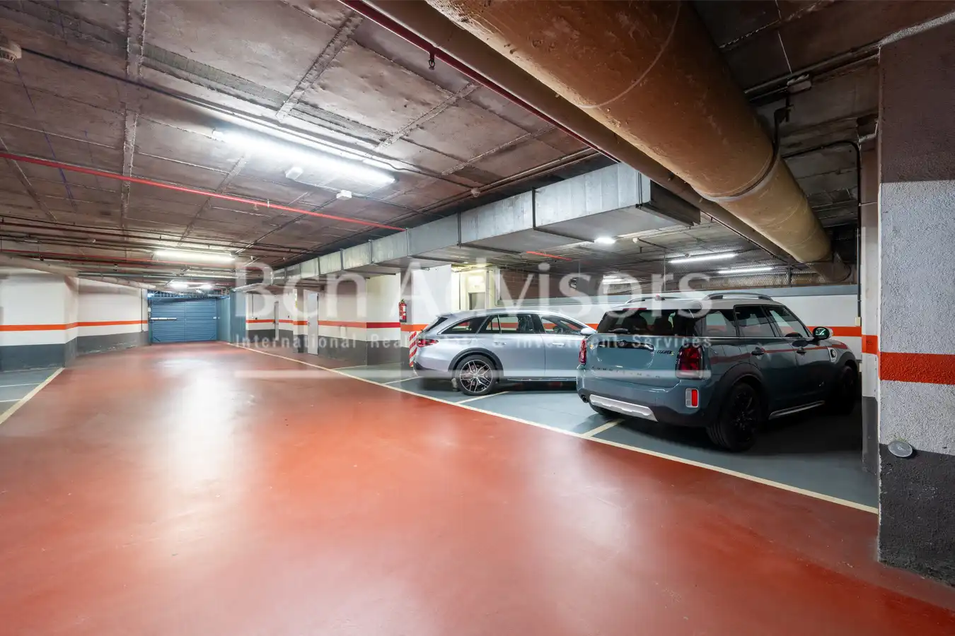 Parking de Piso en venta en Barcelona con Aire acondicionado, Calefacción y Parquet