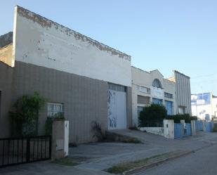 Vista exterior de Nau industrial en venda en Berga