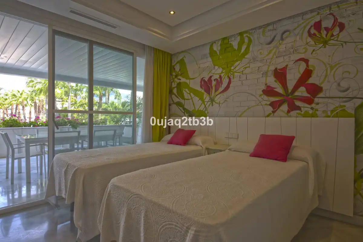 Apartamento con piscina en venta en Calle Pepe Carleton, imagen 18
