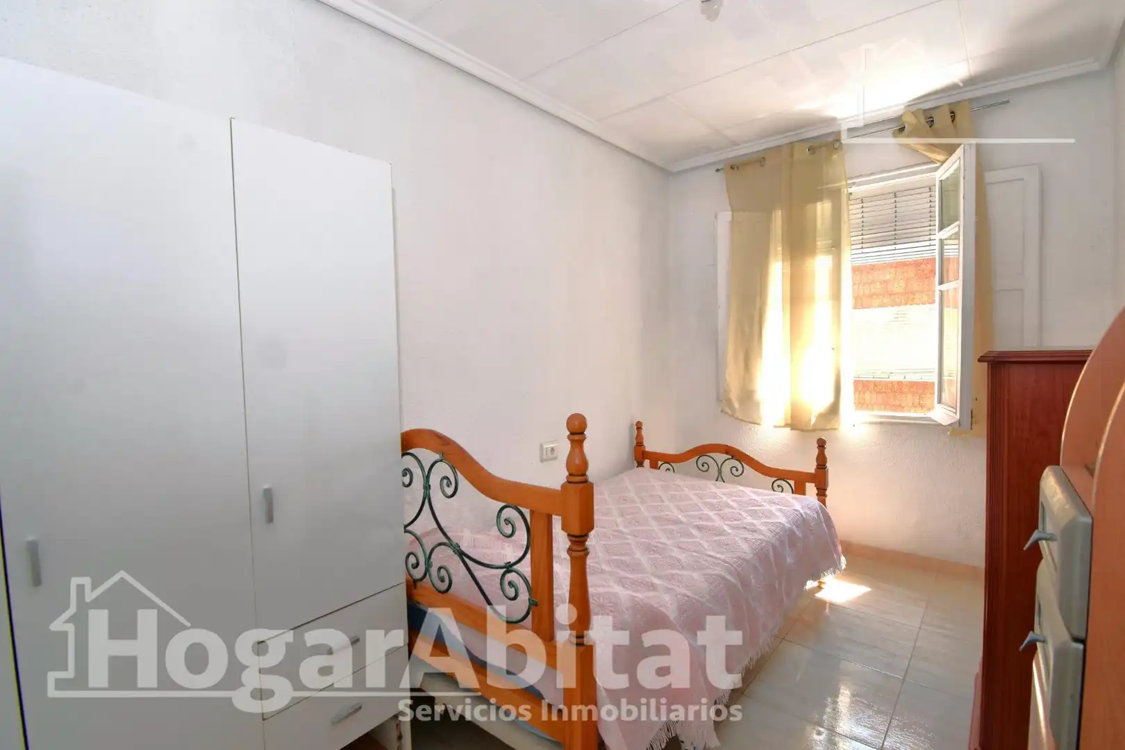 Habitación de Piso en venta en Sagunto / Sagunt con Aire acondicionado, Calefacción y Amueblado