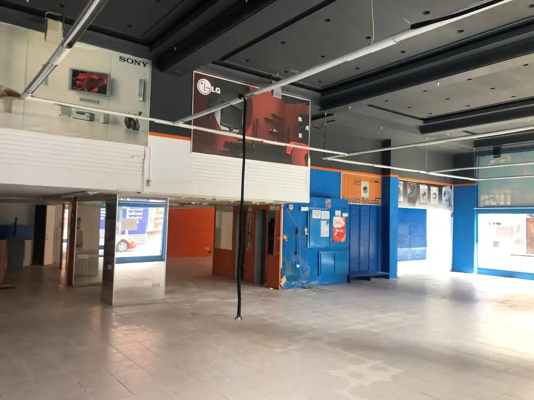 Business premises to rent in Carrer de Sant Rafael, imagen 6