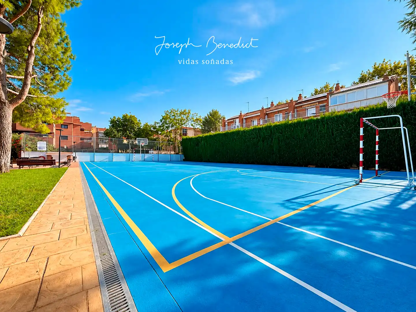Vista exterior de Casa o chalet en venta en Castelldefels con Aire acondicionado, Calefacción y Jardín privado