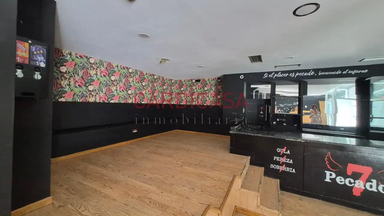 Local comercial en venda a canovas del castillo, imagen 8