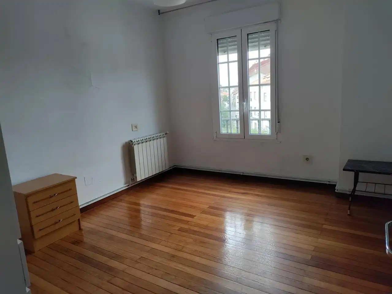 Habitación de Piso en venta en Santiago de Compostela  con Calefacción y Amueblado