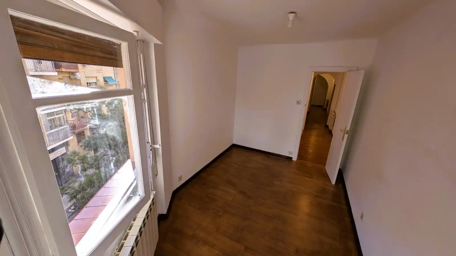 Flat for sale in Calle de Mariano Carderera, 30, Barrio de Delicias