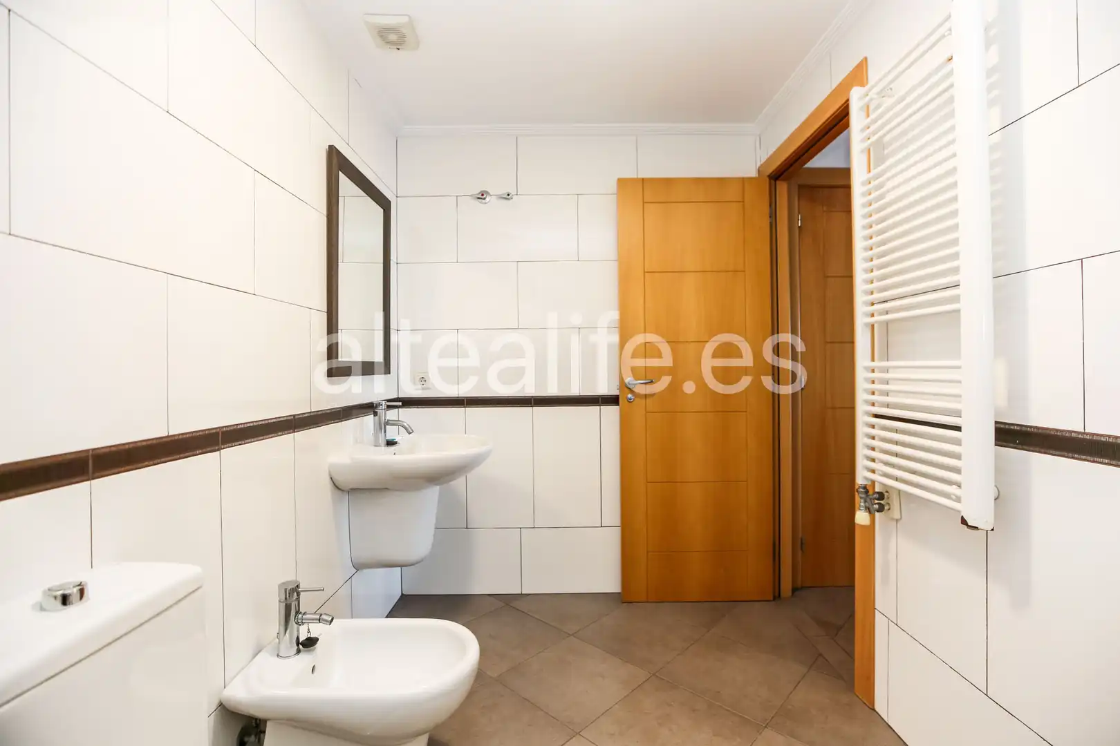 Baño de Apartamento en venta en Callosa d'en Sarrià con Calefacción y Terraza