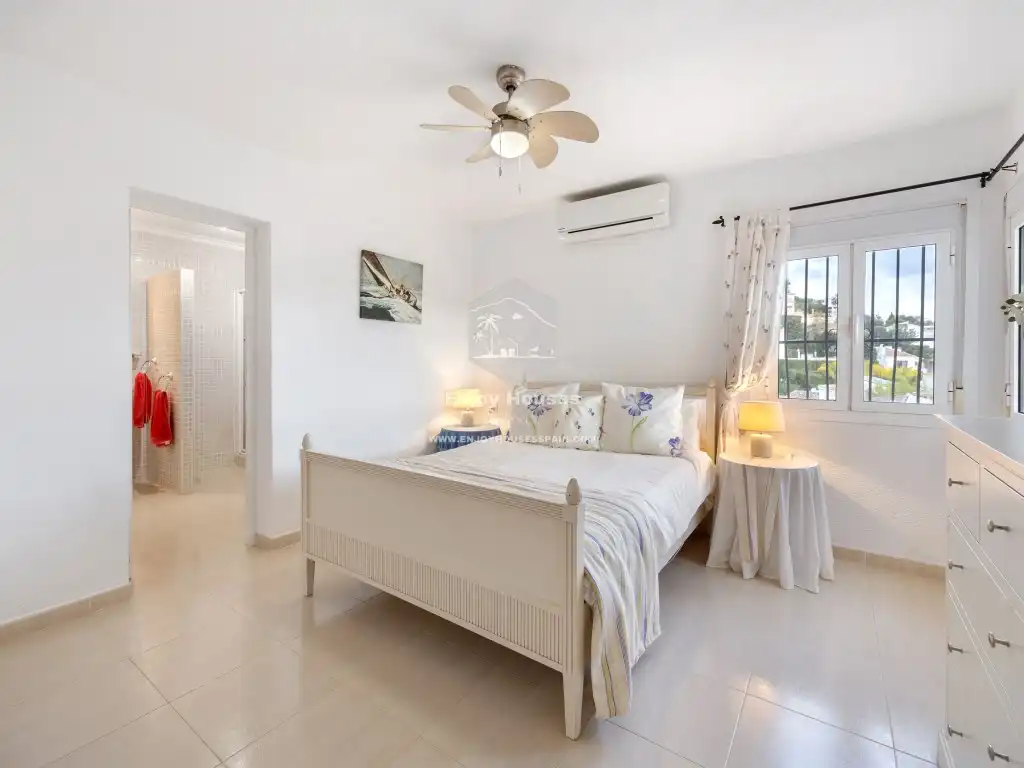 Houses for sale in Partides comunes - Adsubia