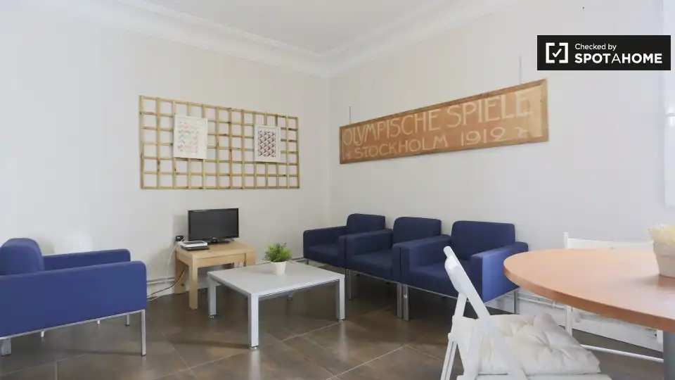 Sala de estar de Piso de alquiler en Madrid con Aire acondicionado, Calefacción y Amueblado
