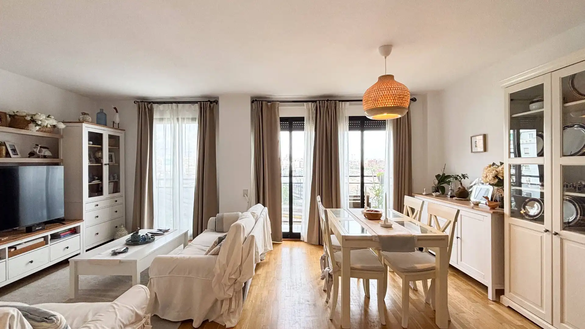 Piso con terraza en venta en Jesús, imagen 2