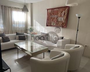 Living room of Flat to rent in  Sevilla Capital  with Air Conditioner, Terrace and Storage room