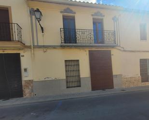 Vista exterior de Casa adosada en venda en Aielo de Malferit amb Terrassa i Balcó